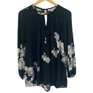 Forever 21 black tunic style floral top with keyhole detail medium